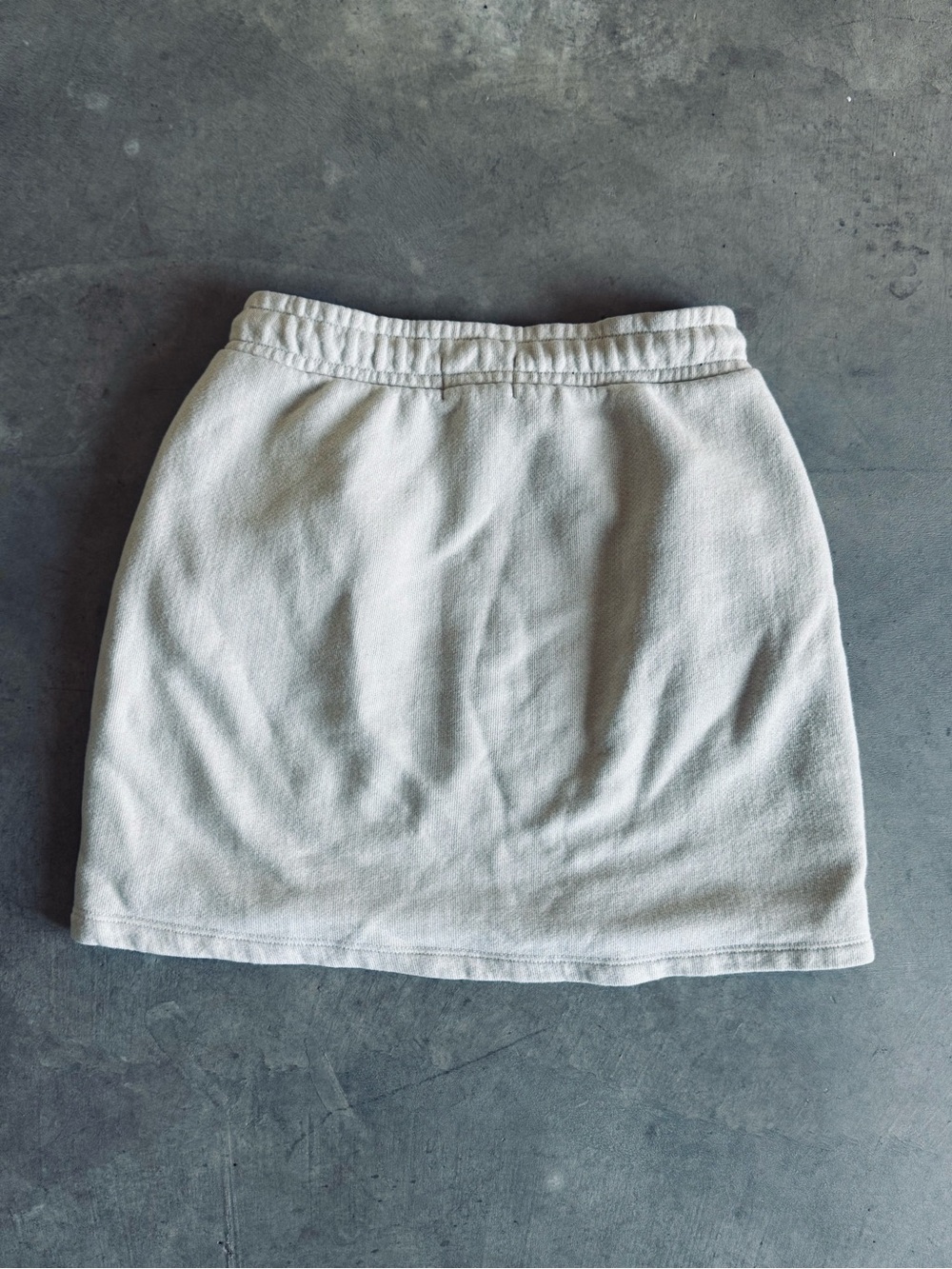 Cotton Citizen Neutral Beige Sweat Skirt with Navy Stitching with pockets S - Picture 2 of 9